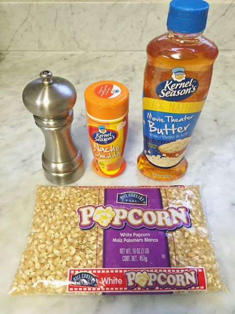 delicious easy popcorn seasoning recipe: Cheddar Cheese and Cracked Pepper Popcorn