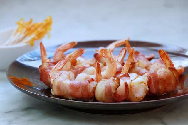 easy air fryer recipe: air fryer bacon-wrapped shrimp