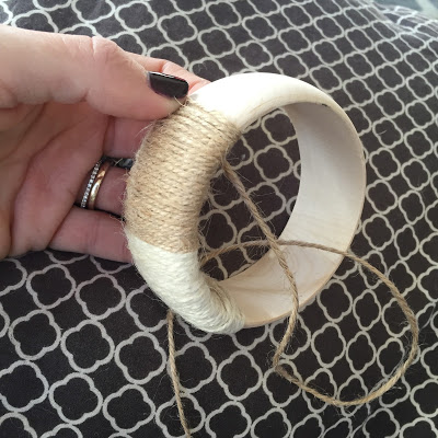 How to make your own DIY jute bracelets