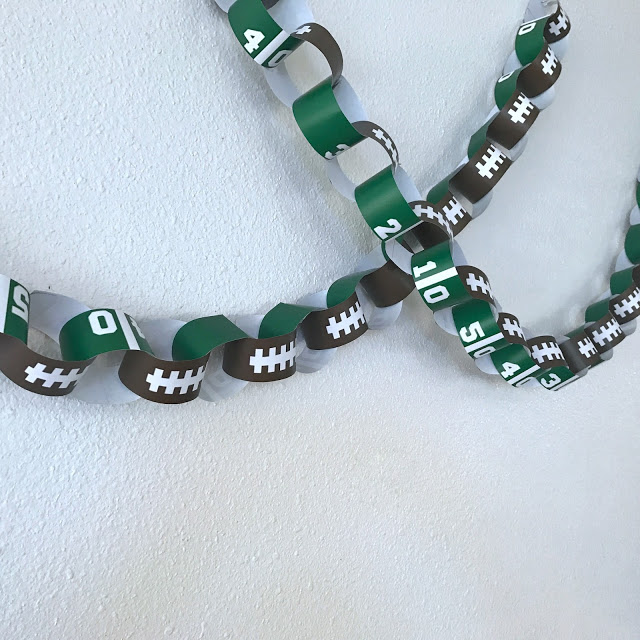 football party decor ideas: paper chain