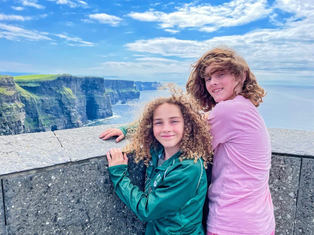 Road trip Ireland 7 days: visit the Cliffs of Moher