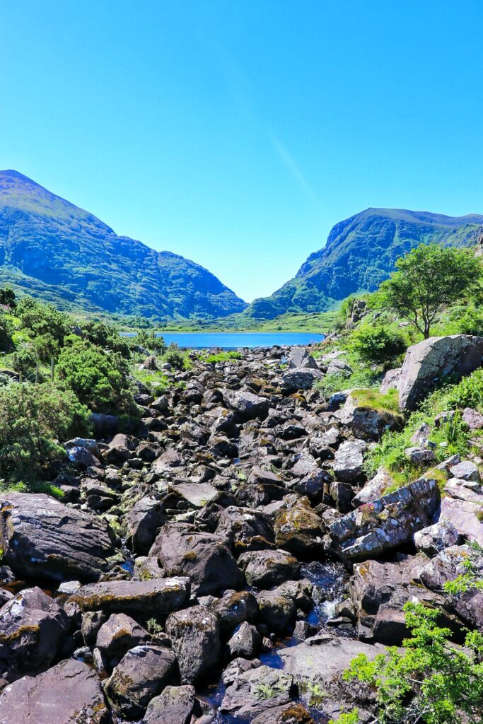 ultimate Ireland road trip: view from the Wishing Bridge in the Gap of Dunloe