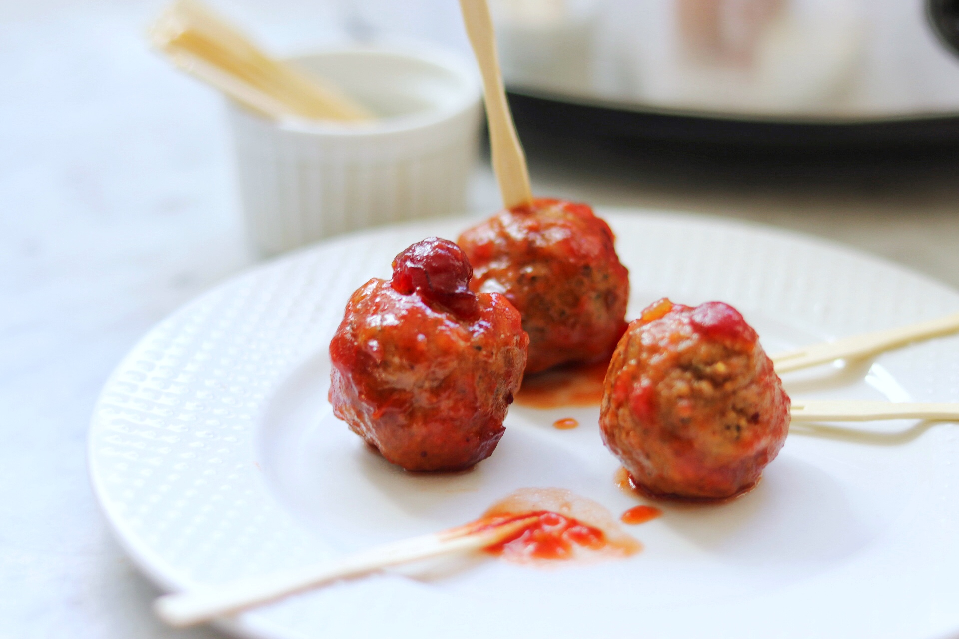 party meatballs with cranberry sauce