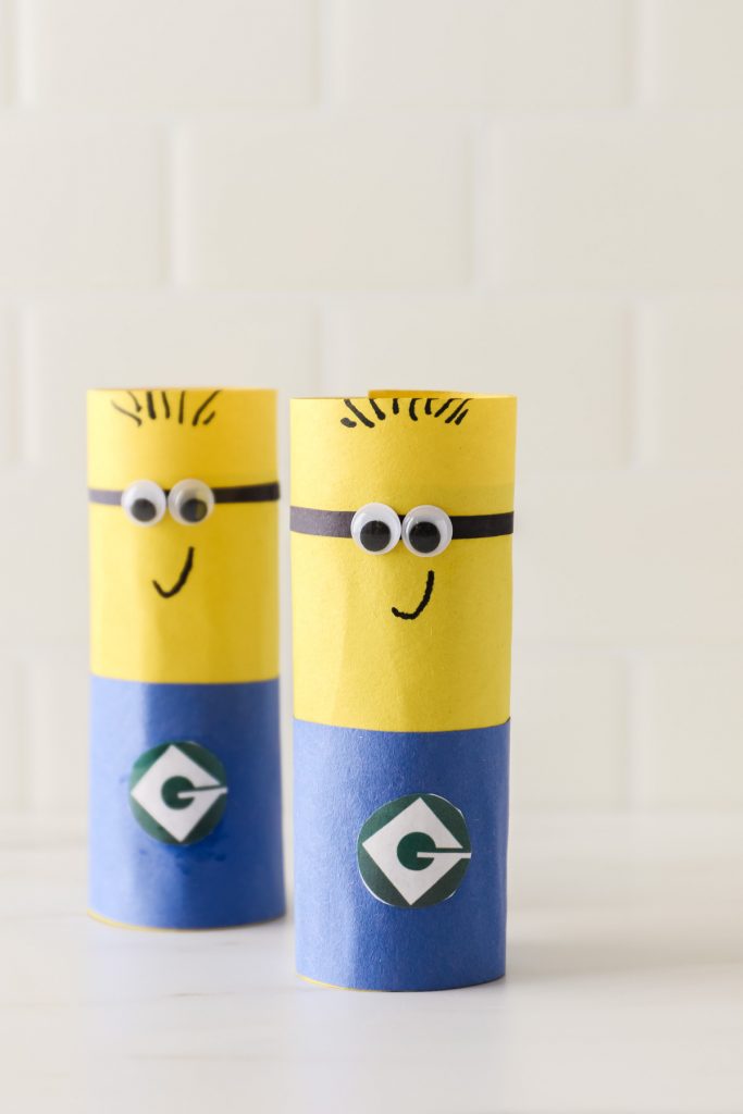 Easy Despicable Me Minion Craft (toilet paper roll minions)