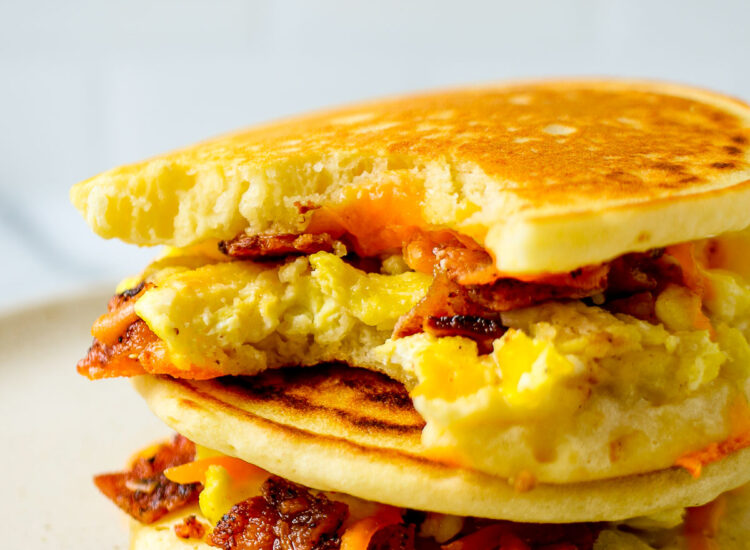 Grab and go breakfast sandwich: breakfast pancake sandwich recipe from Fab Everyday