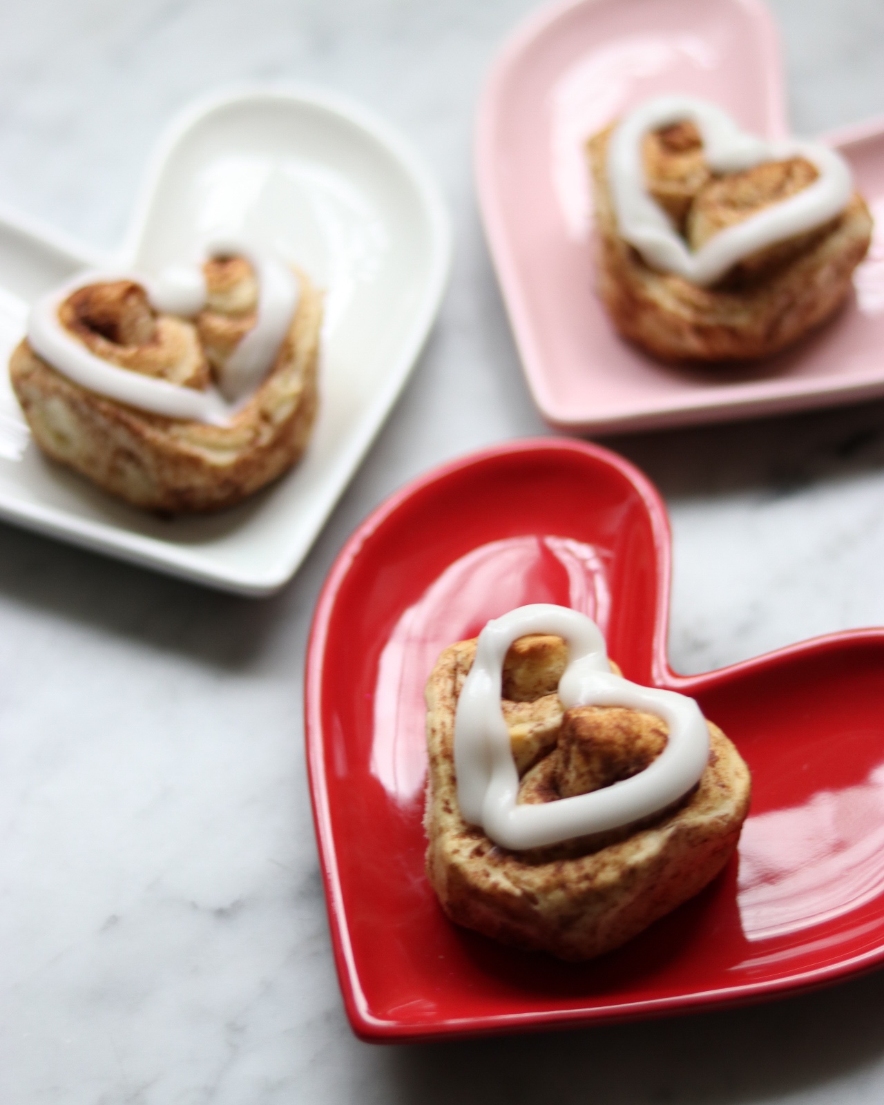 canned cinnamon roll hacks: pillsbury heart shaped cinnamon rolls