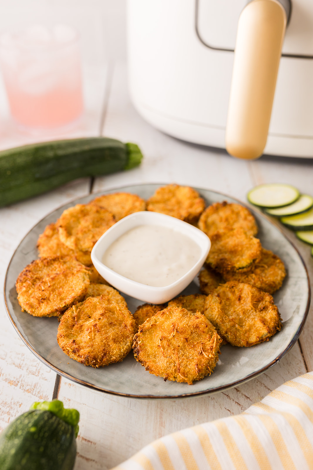 How to make zucchini chips in air fryer