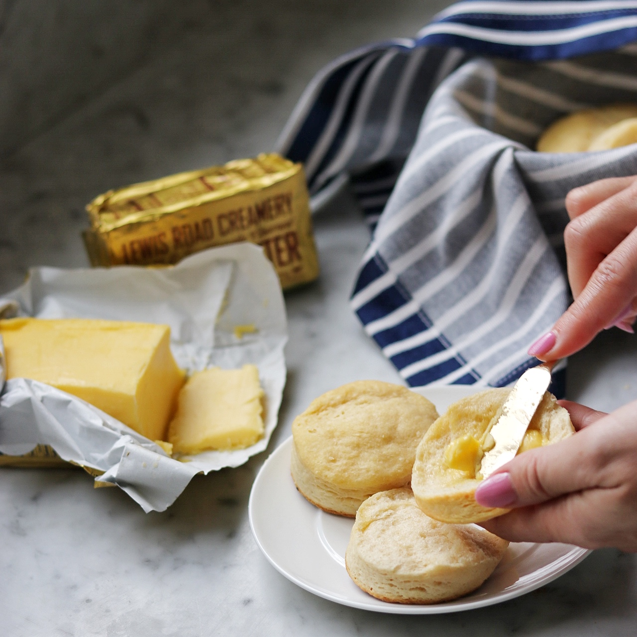 extra buttery buttermilk biscuits recipe