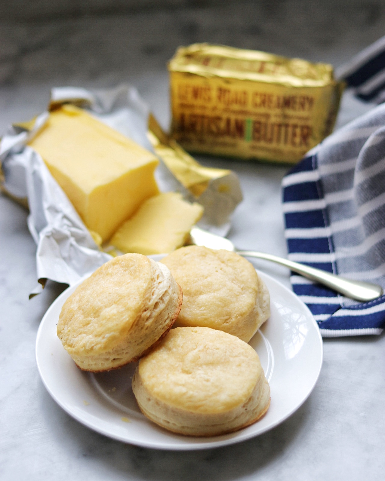 buttery buttermilk biscuits