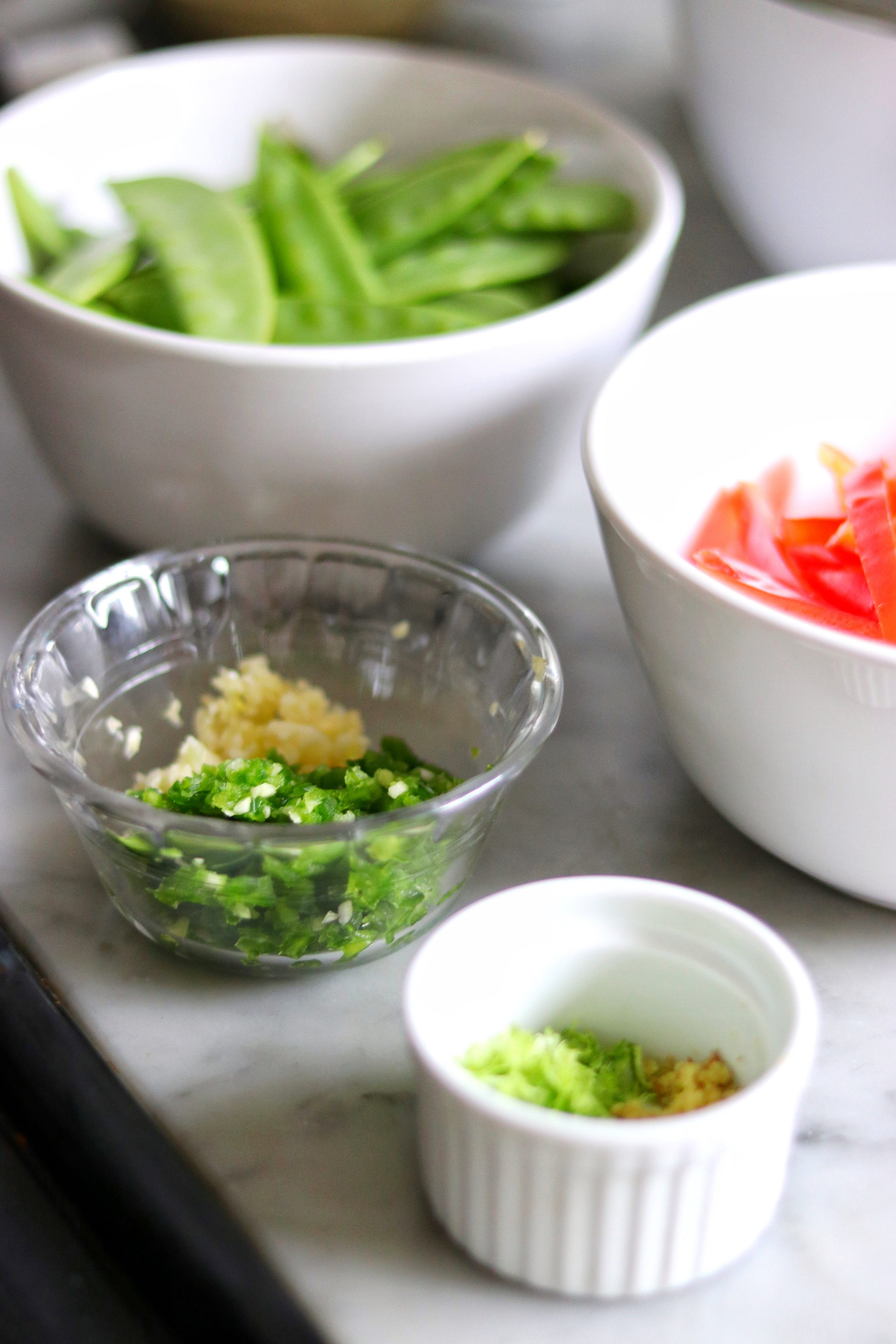 how to make Thai coconut peanut chicken