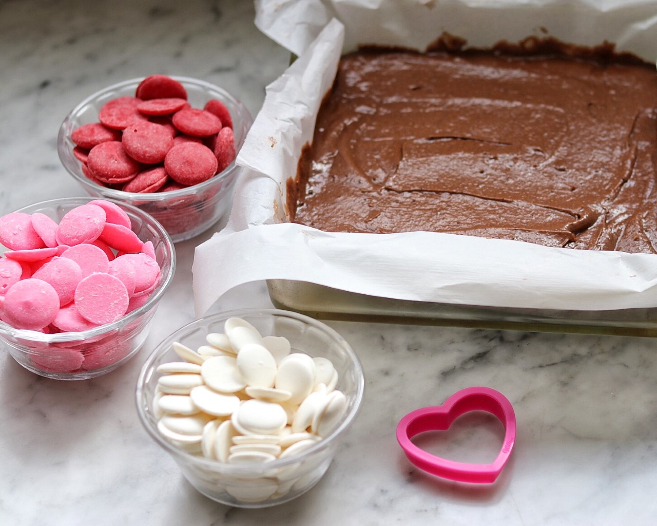 How to make Valentine's brownie bites