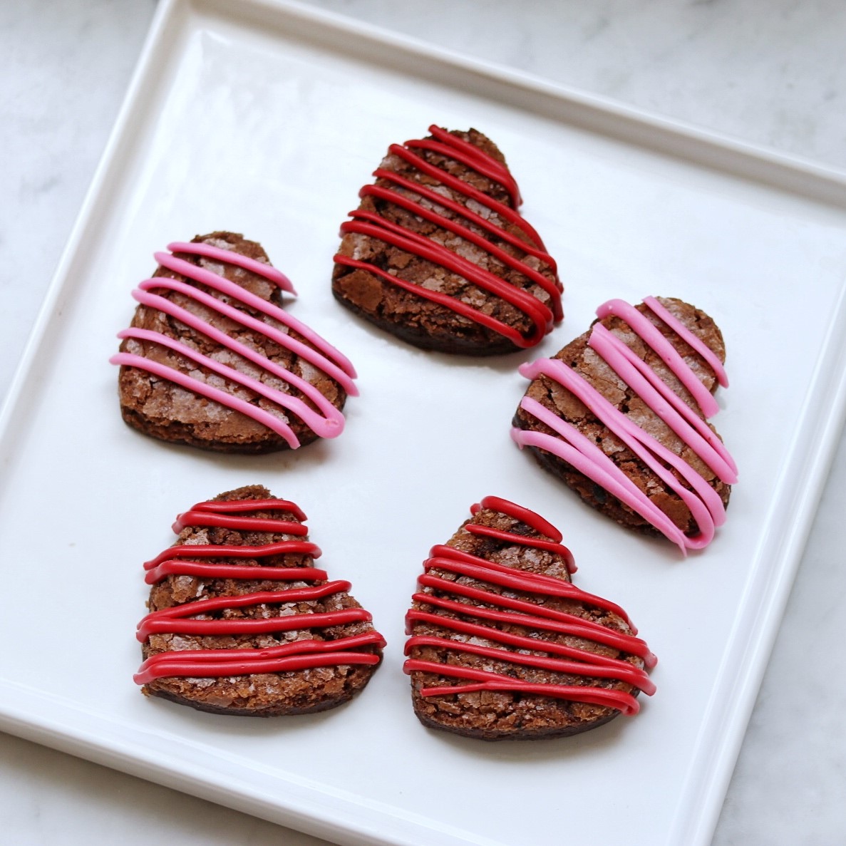Valentine's brownie bites