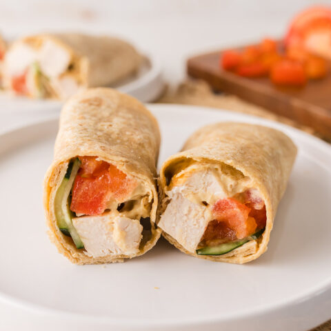 Chicken Hummus Wraps (recipe for easy chicken wraps with hummus)