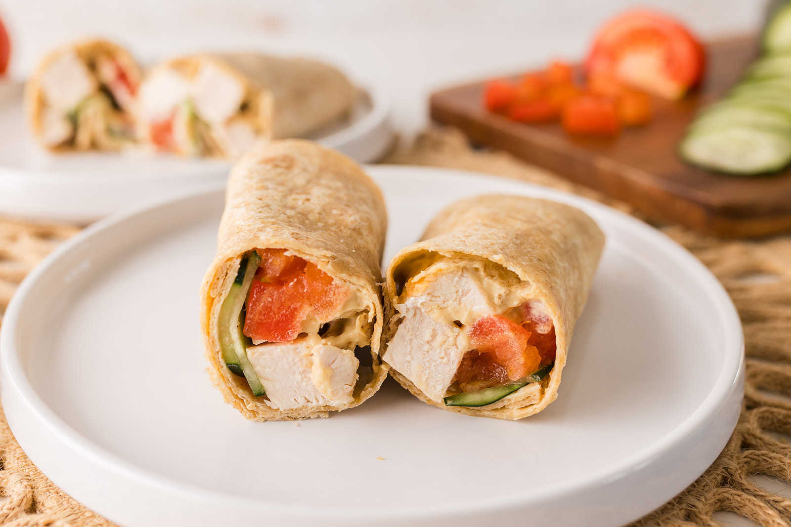 Chicken Hummus Wraps (recipe for easy chicken wraps with hummus)