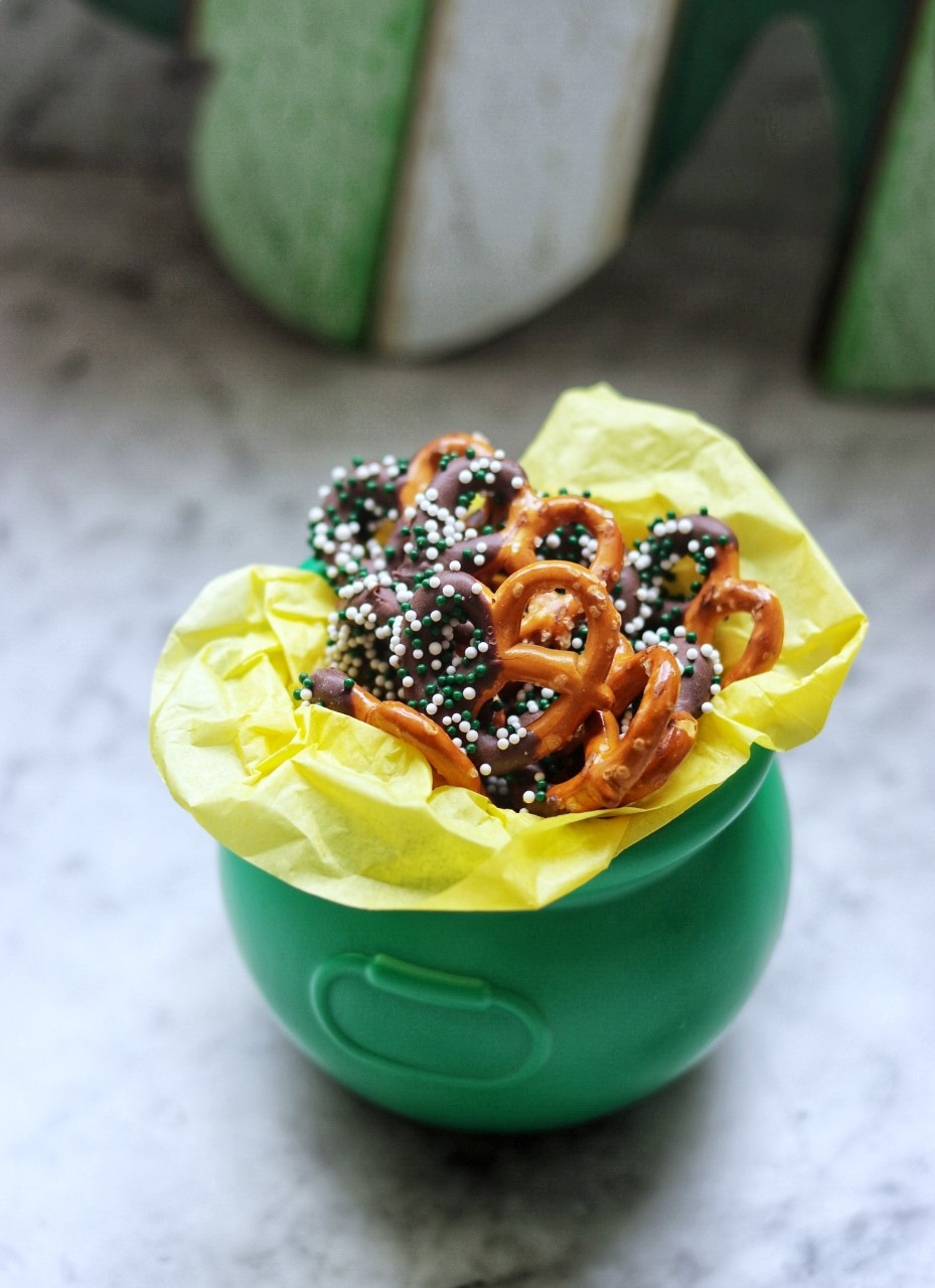 Kid-friendly St. Patrick's Day food ideas: St. Patrick's Day Pretzels