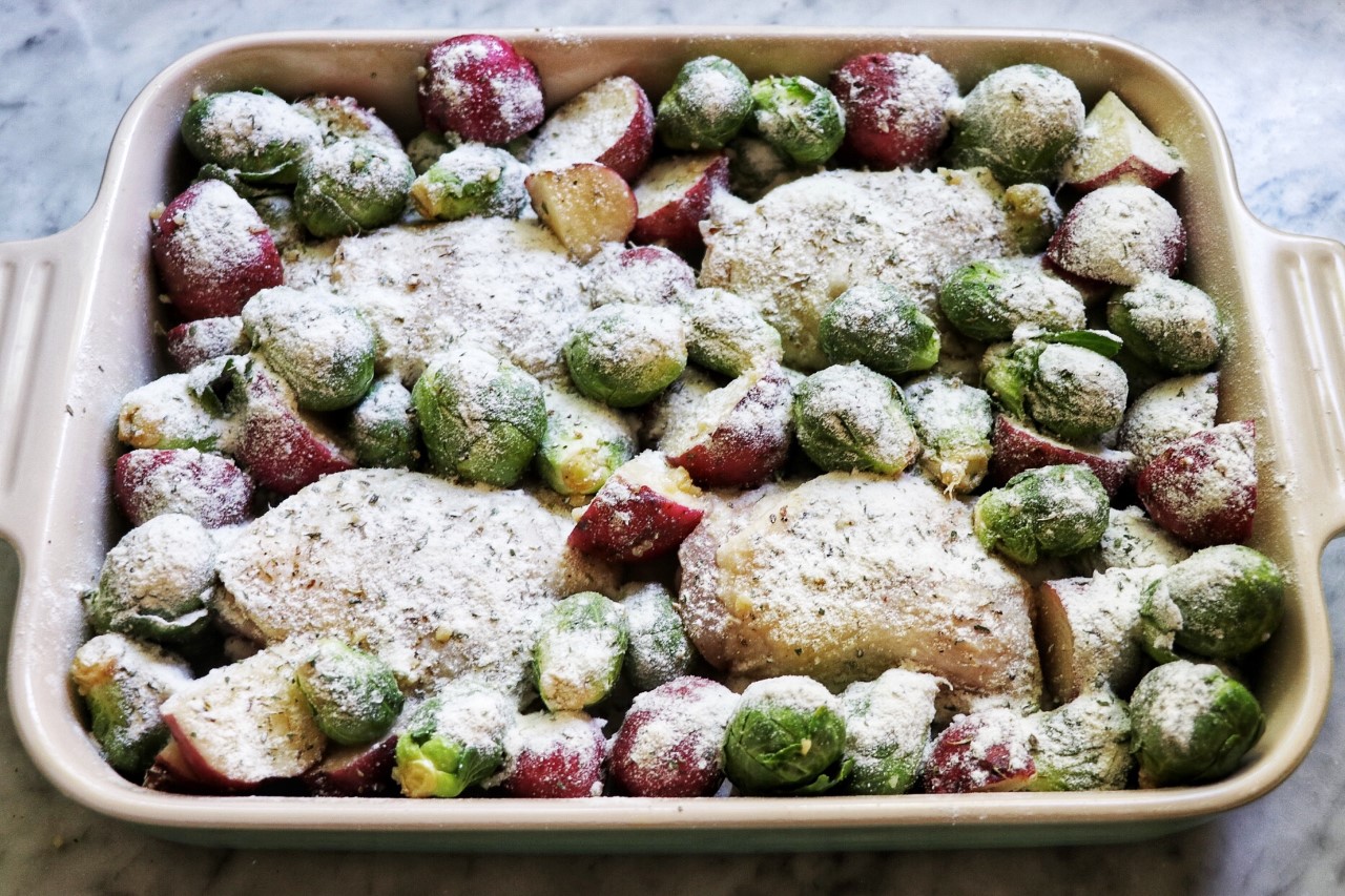 ranch baked chicken thighs with vegetables and potatoes