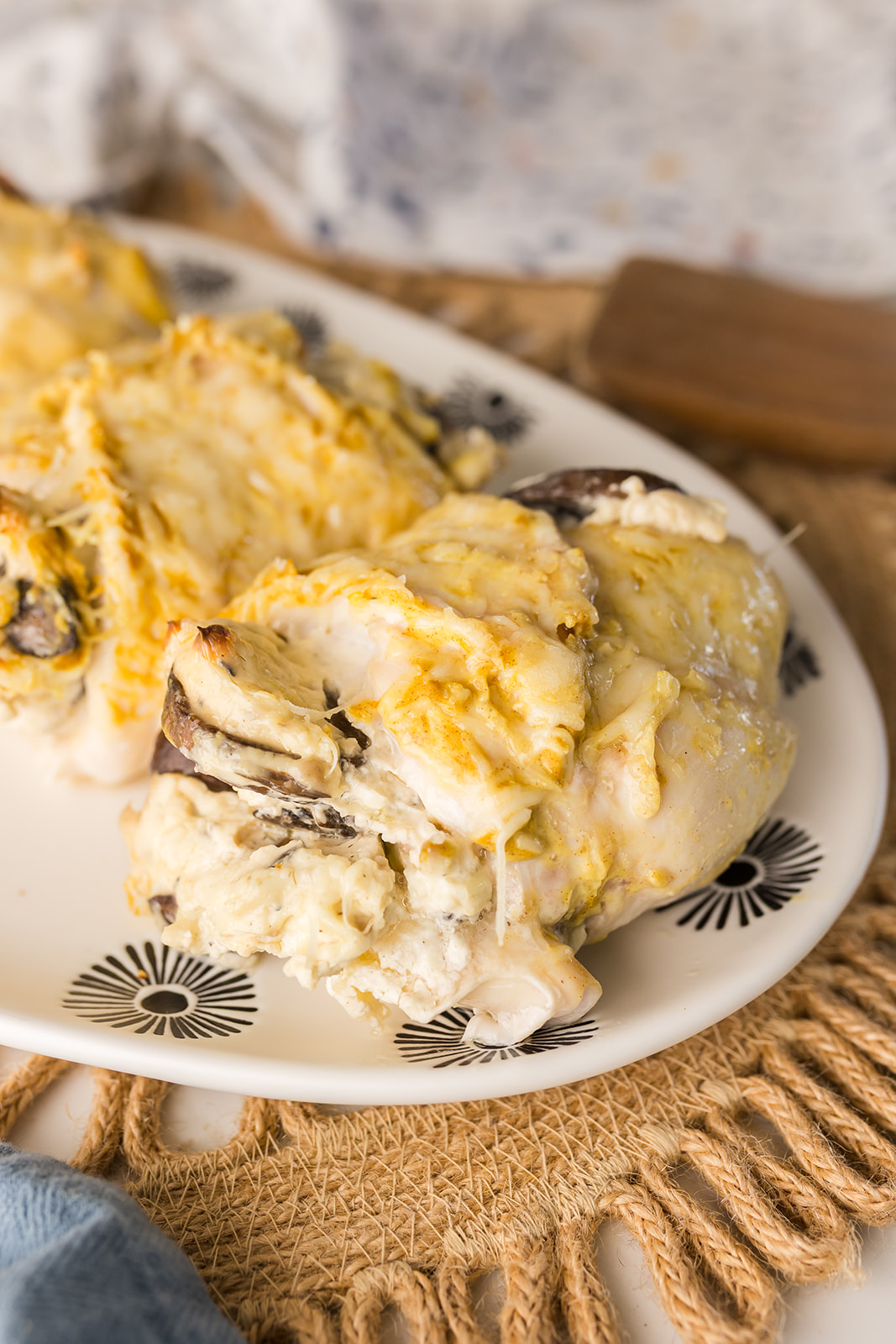 keto stuffed chicken