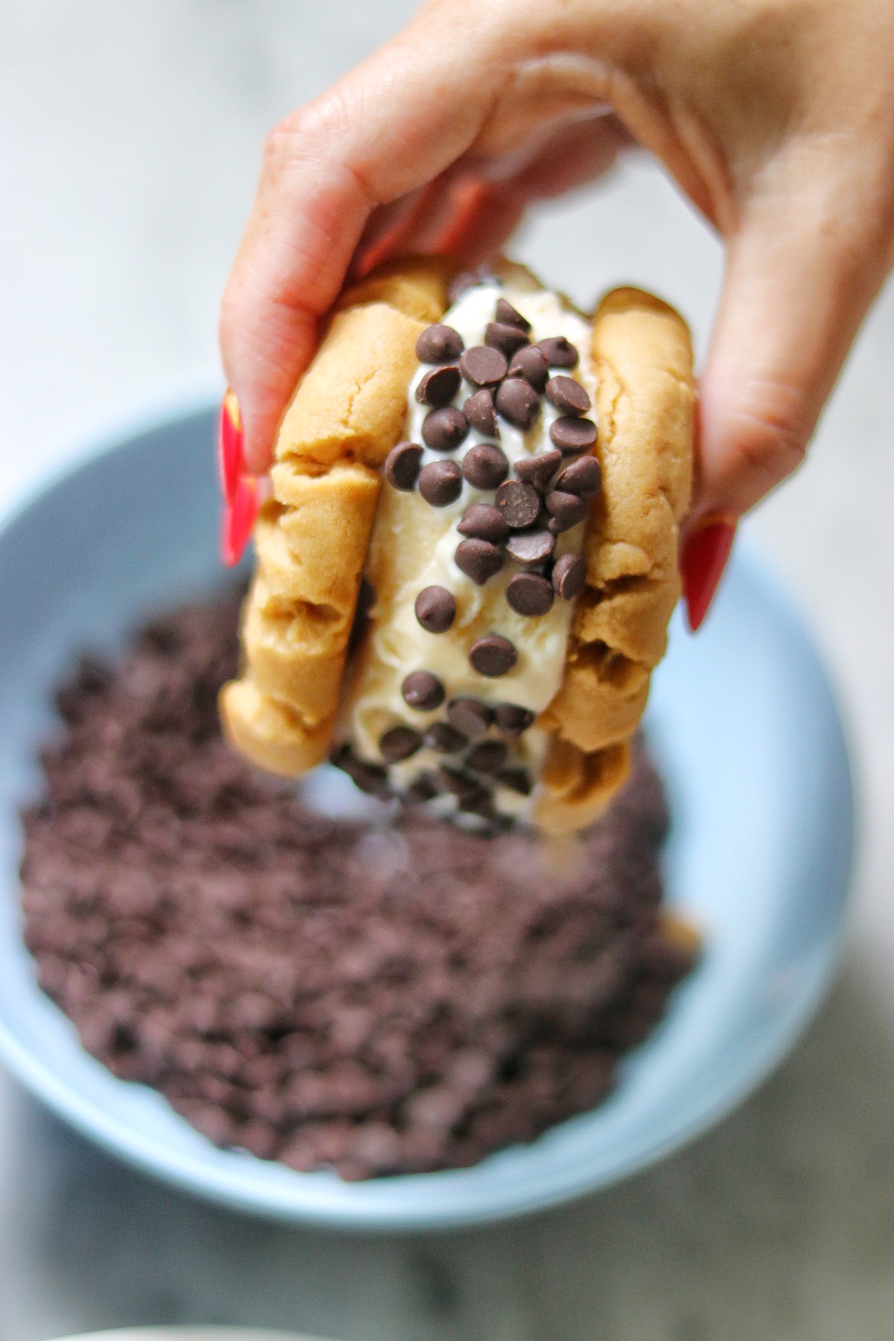 how to make Peanut Butter Cookies Ice Cream Sandwiches
