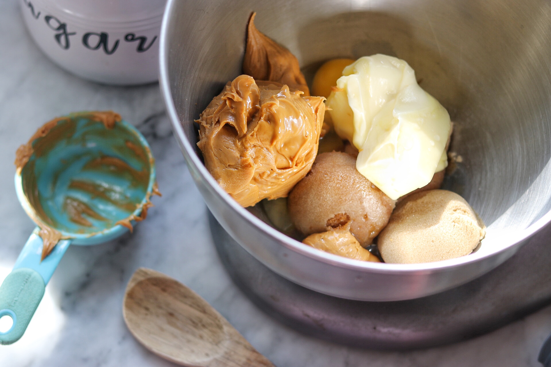 recipe for Peanut Butter Cookies Ice Cream Sandwiches