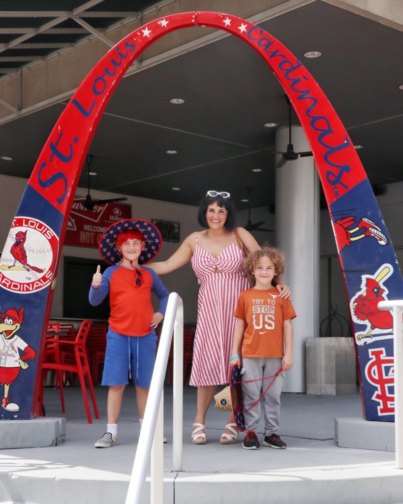 Visiting St. Louis for a Cardinals Game (and the best hotel near Busch Stadium) | Fab Everyday
