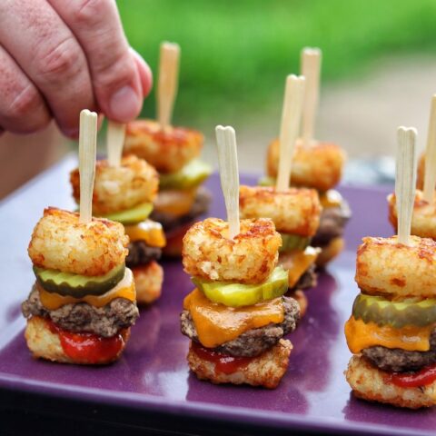 summer snack idea: Tater Tot Mini Cheeseburger Bites