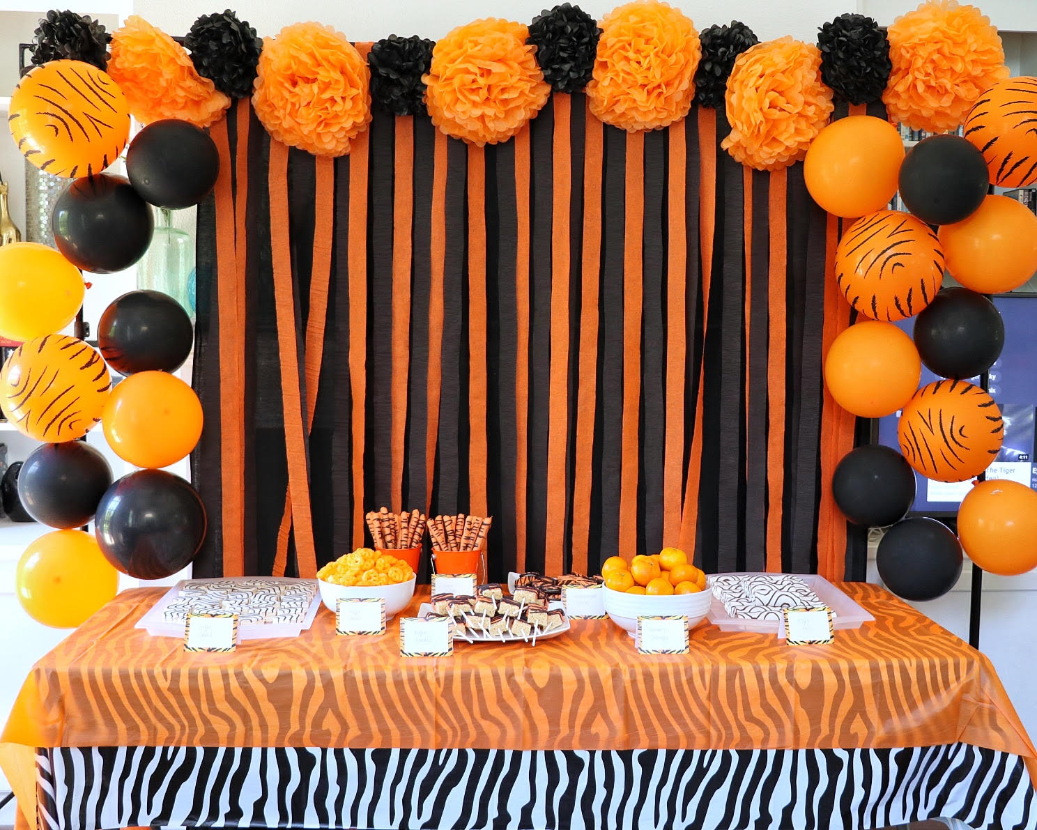 Tiger birthday party decor backdrop