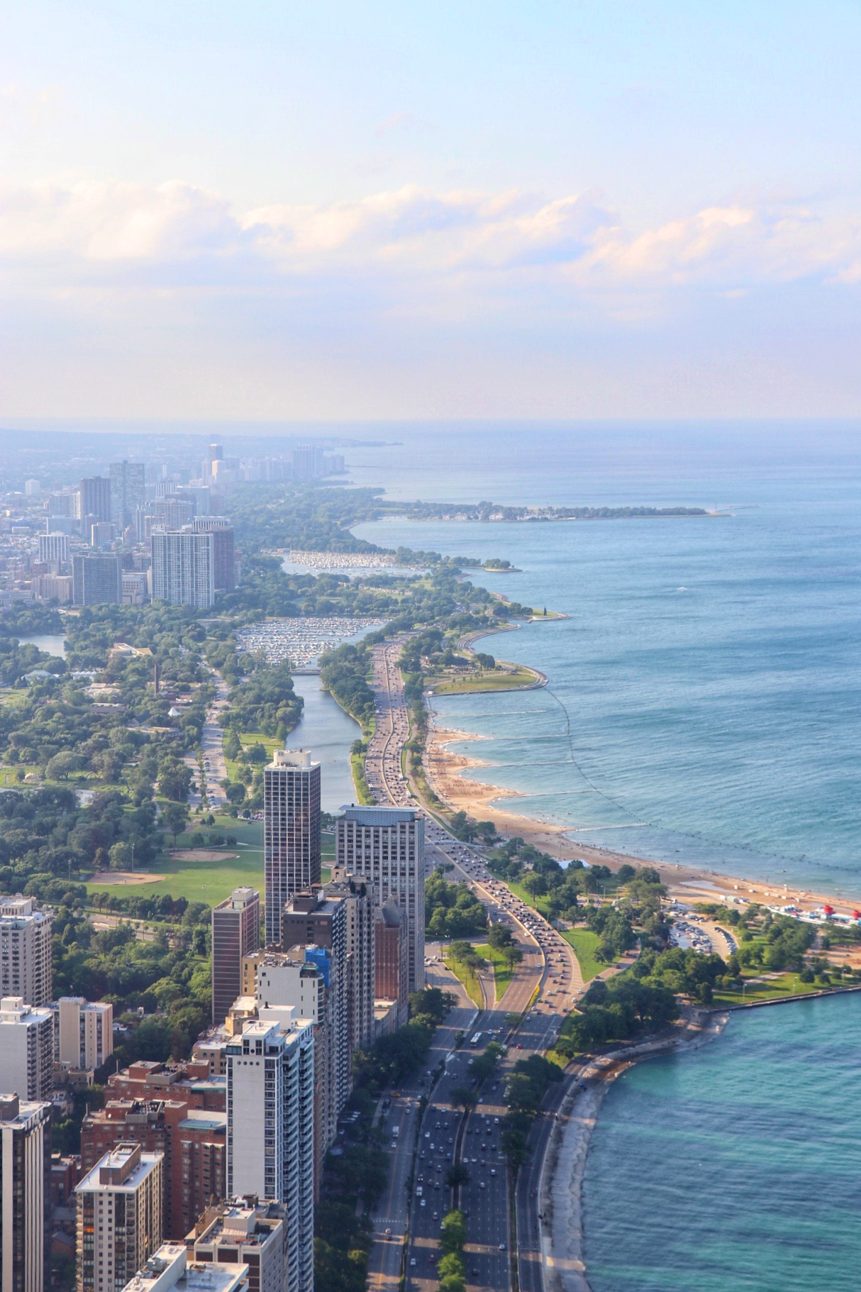 what to do in chicago with kids: check out the amazing views from the 94th floor of the 10th tallest building in the united states at 360 chicago.