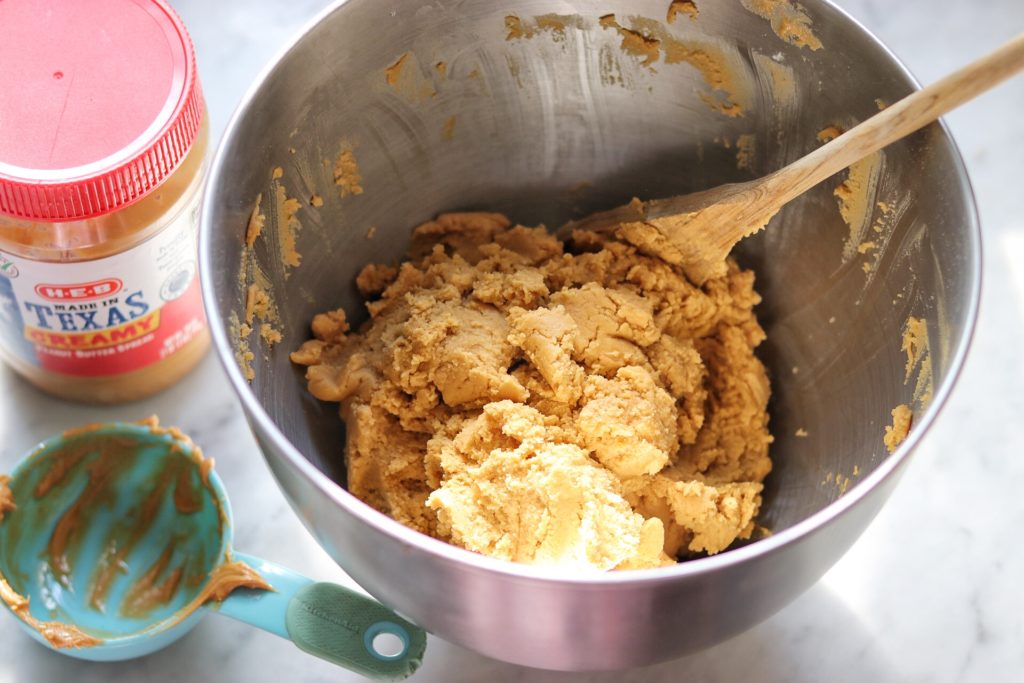 How to make non dairy peanut butter cookies