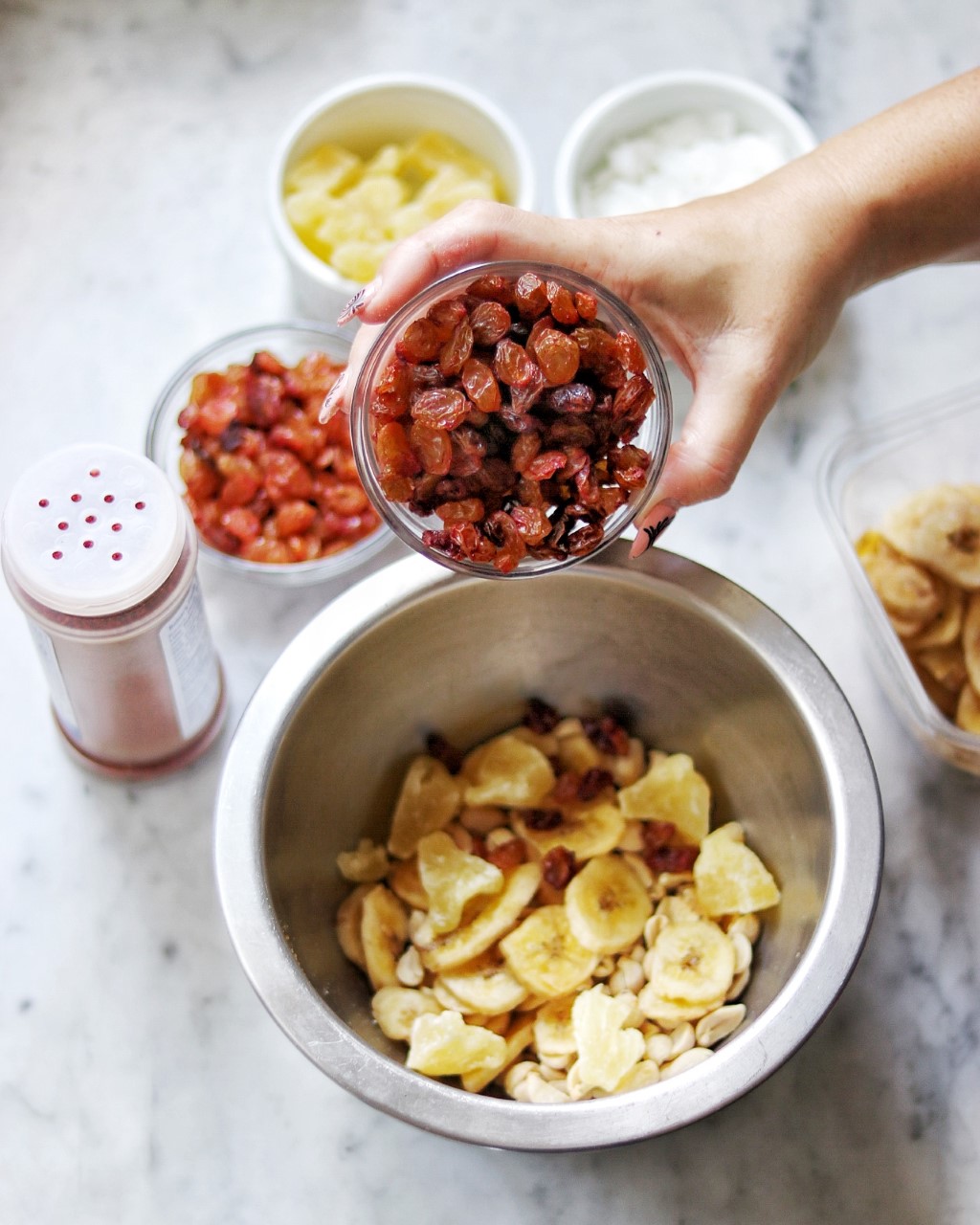 how to make trail mix