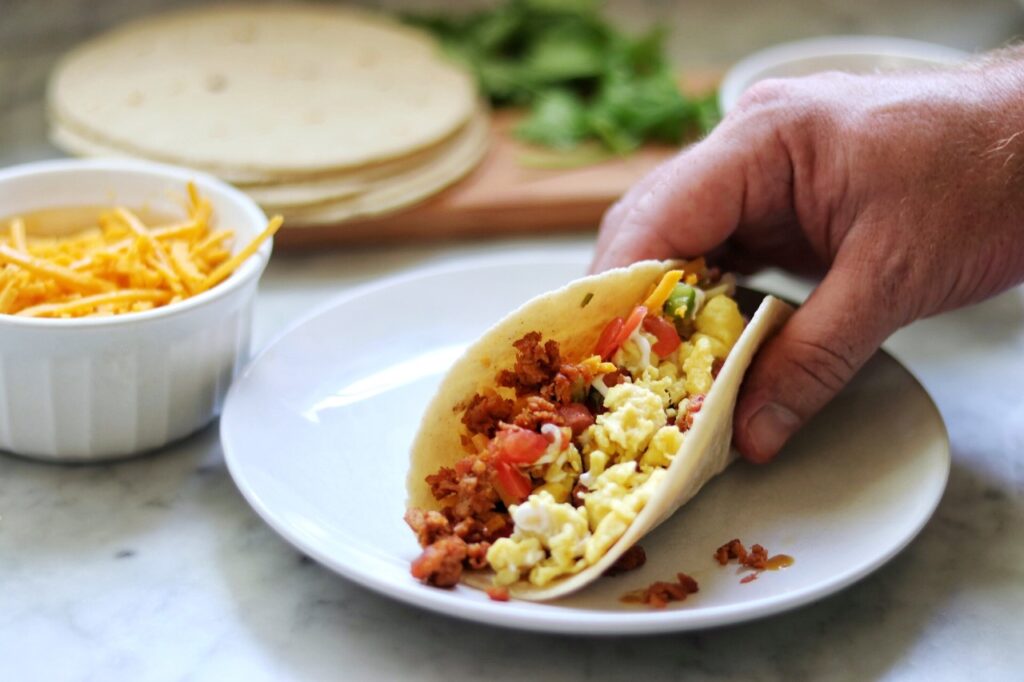 Easy vegan breakfast tacos