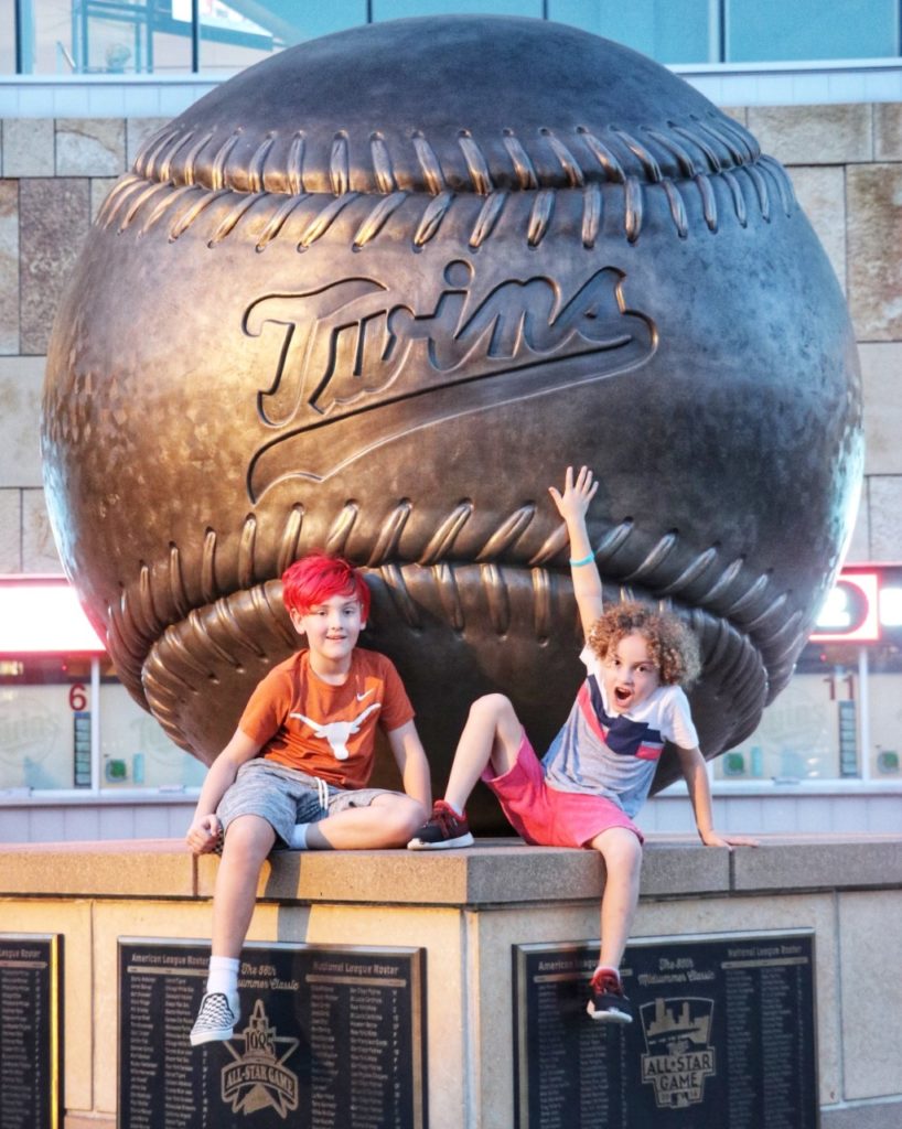 ultimate family baseball road trip through the midwest: minnesota twins game at target field in minneapolis