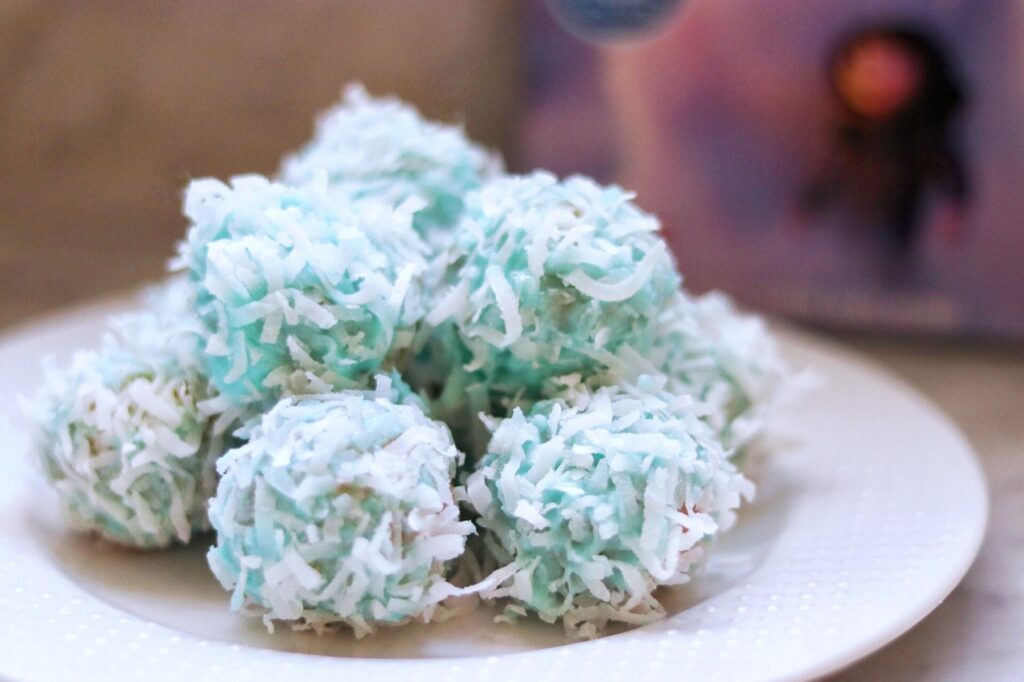 Everest Snowballs recipe for an Abominable themed party
