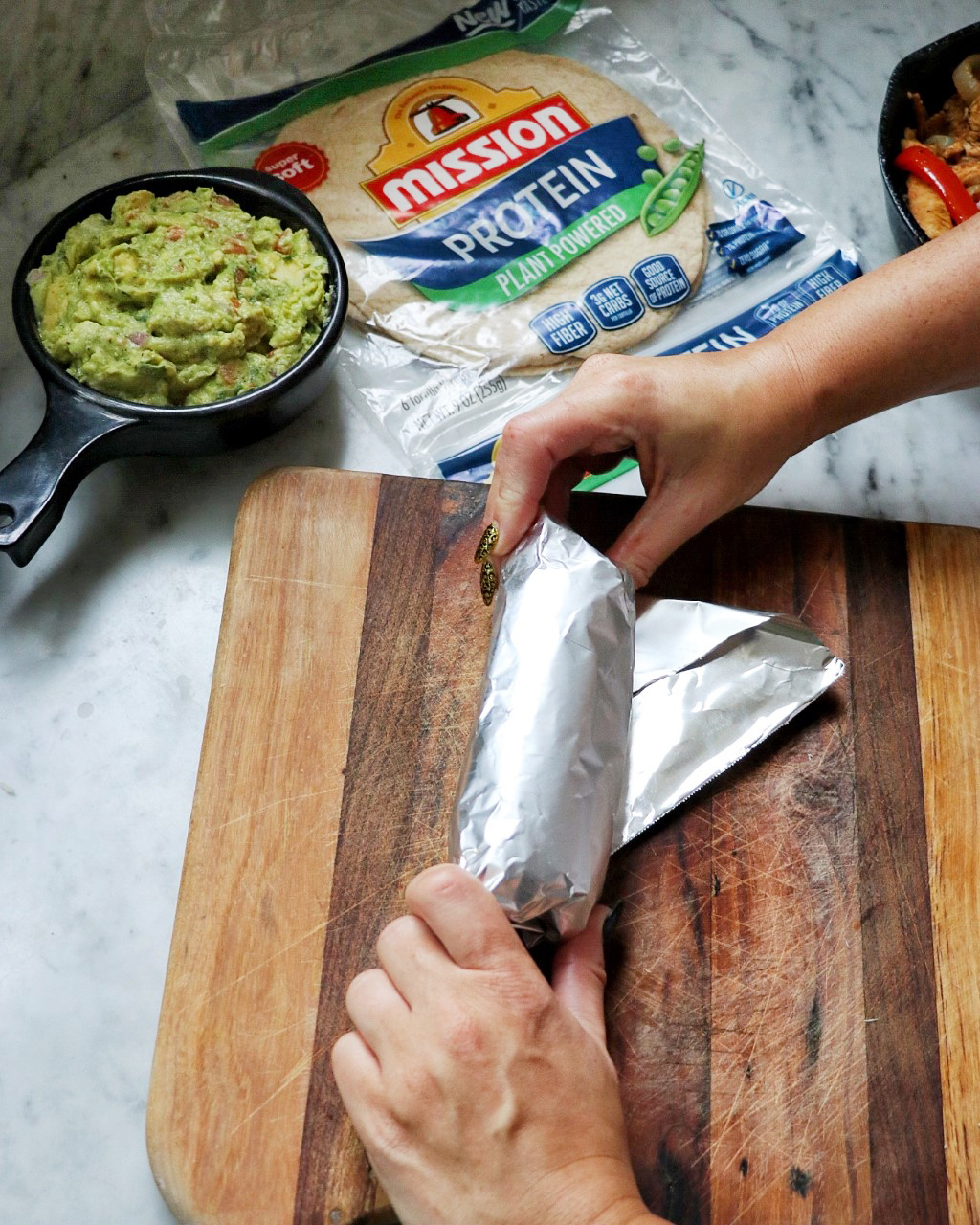 easy picnic recipe idea: chicken fajita protein wraps