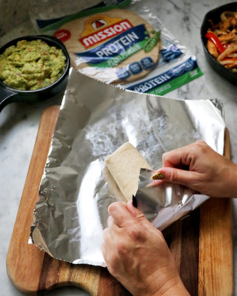 easy picnic recipe idea: chicken fajita protein wraps