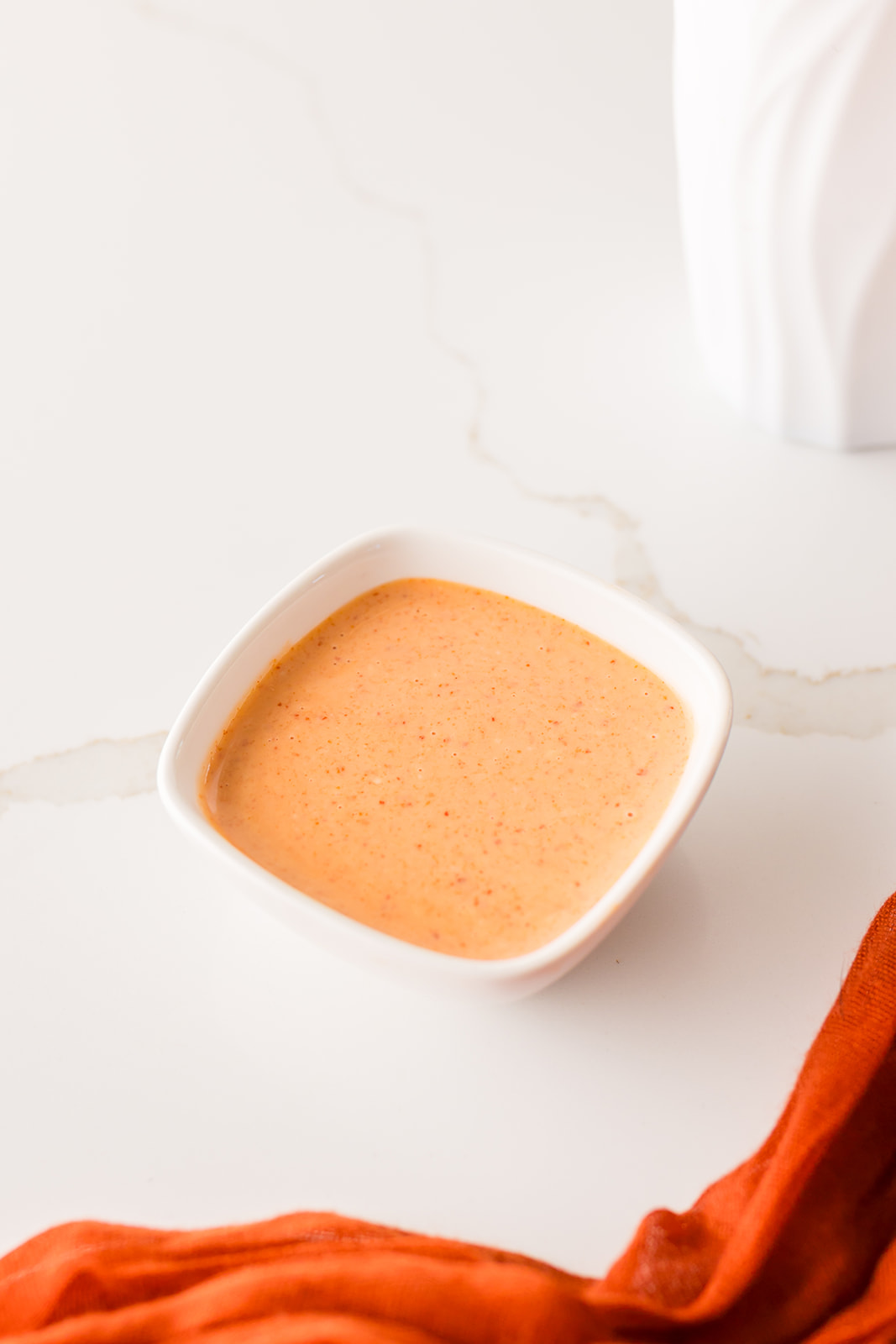 Air Fryer Bacon-Wrapped Scallops with Sriracha Mayo dipping sauce