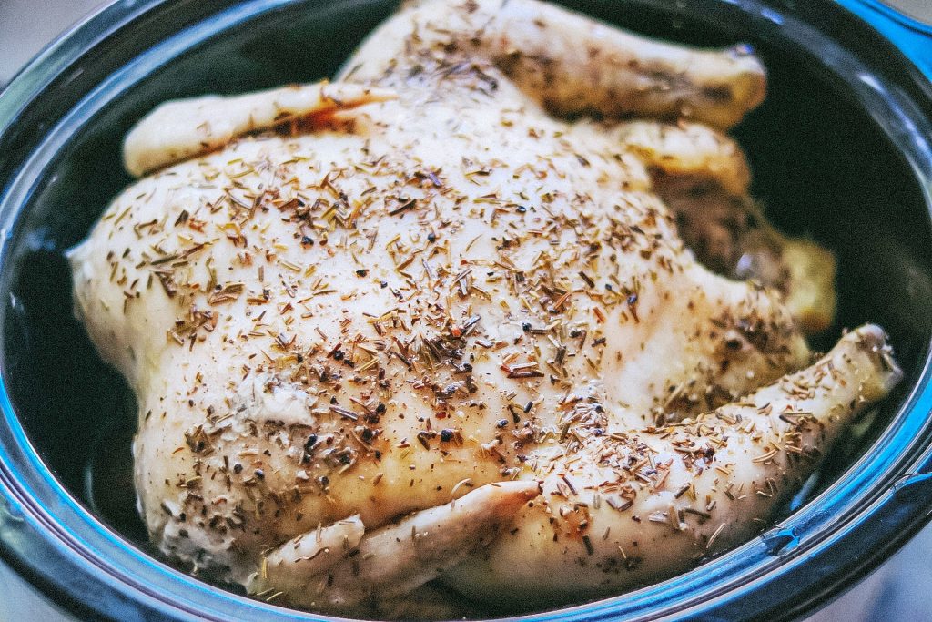 cooking whole chicken in slow cooker