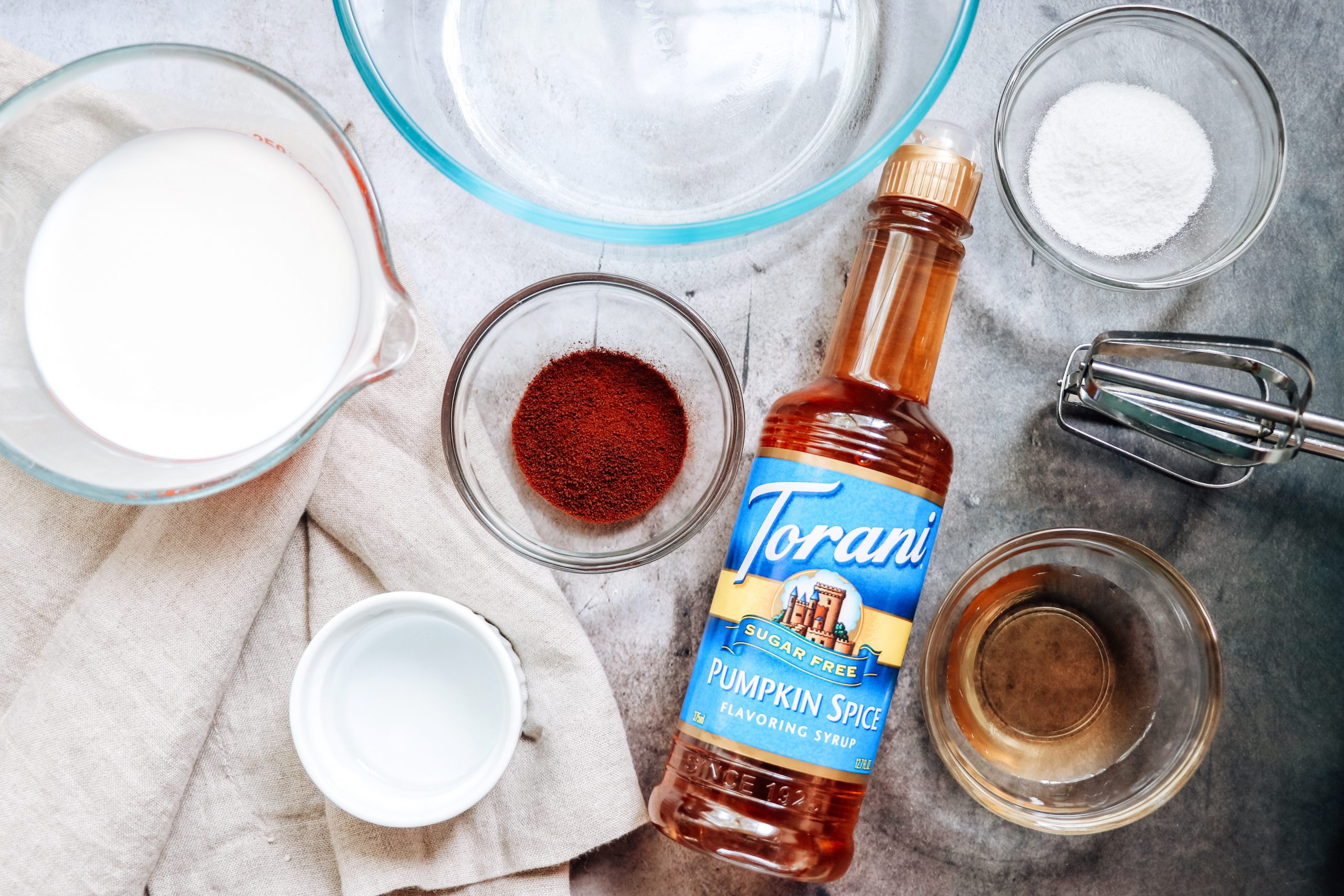 how to make pumpkin spice whipped coffee with sugar free pumpkin spice syrup
