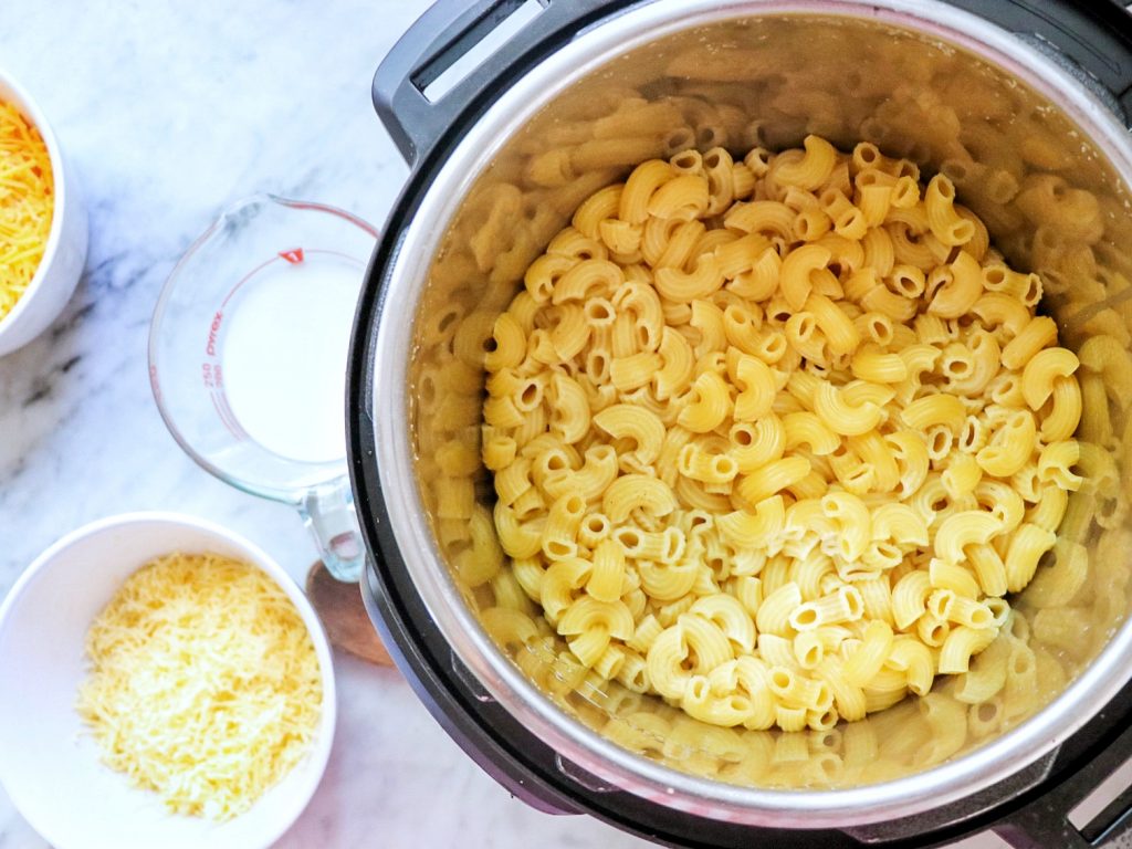Instant Pot Bacon Mac and Cheese recipe