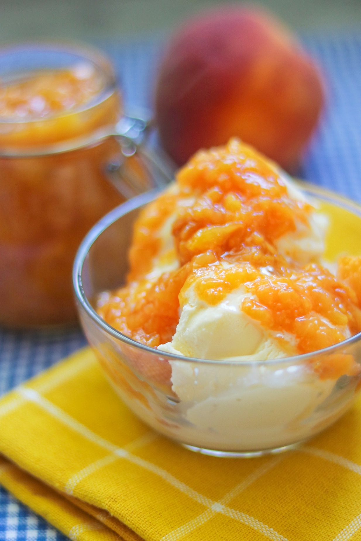 Instant Pot peach recipes: Instant Pot Peach Compote