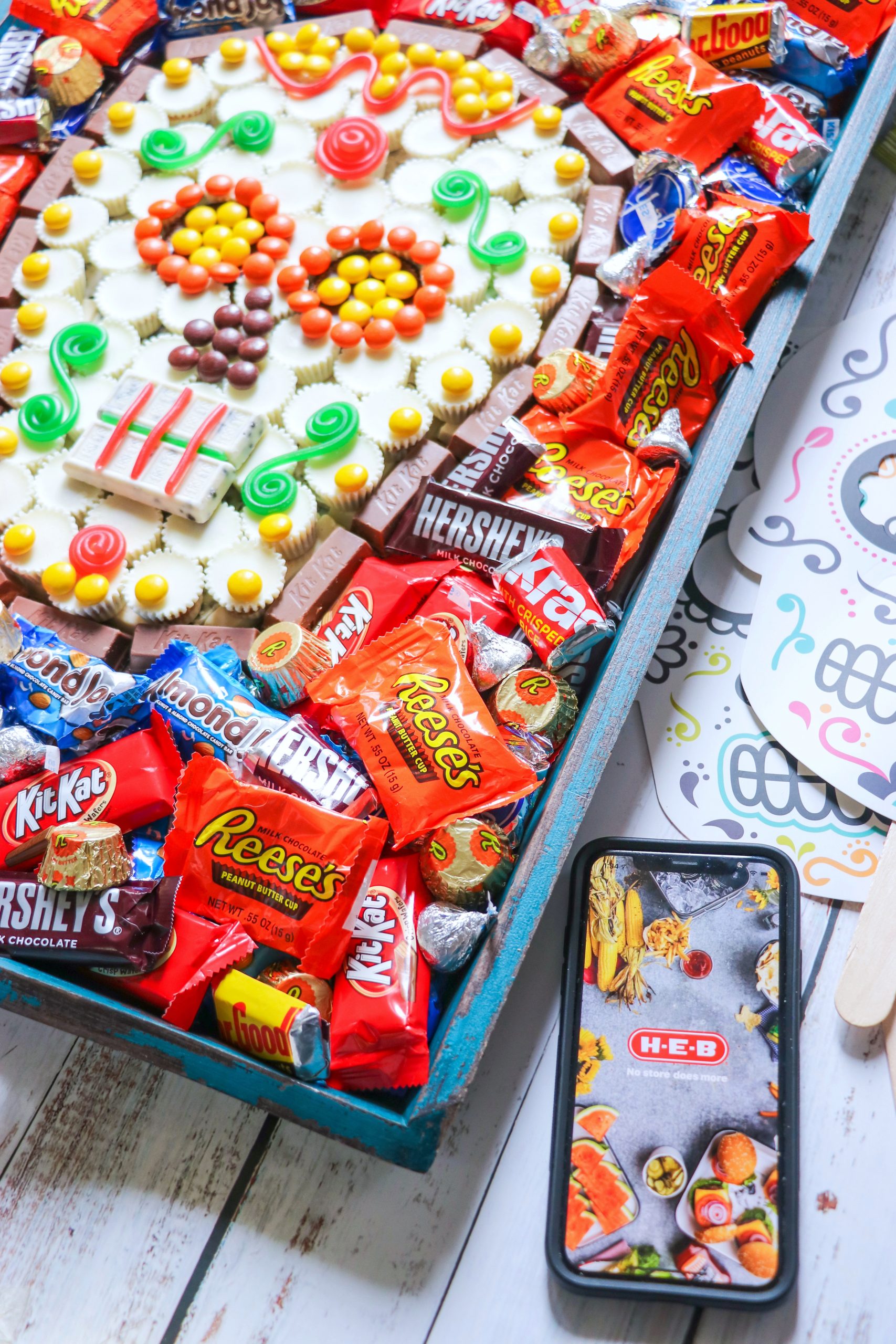 Dia de Los Muertos Hershey Sugar Skull Candy Tray