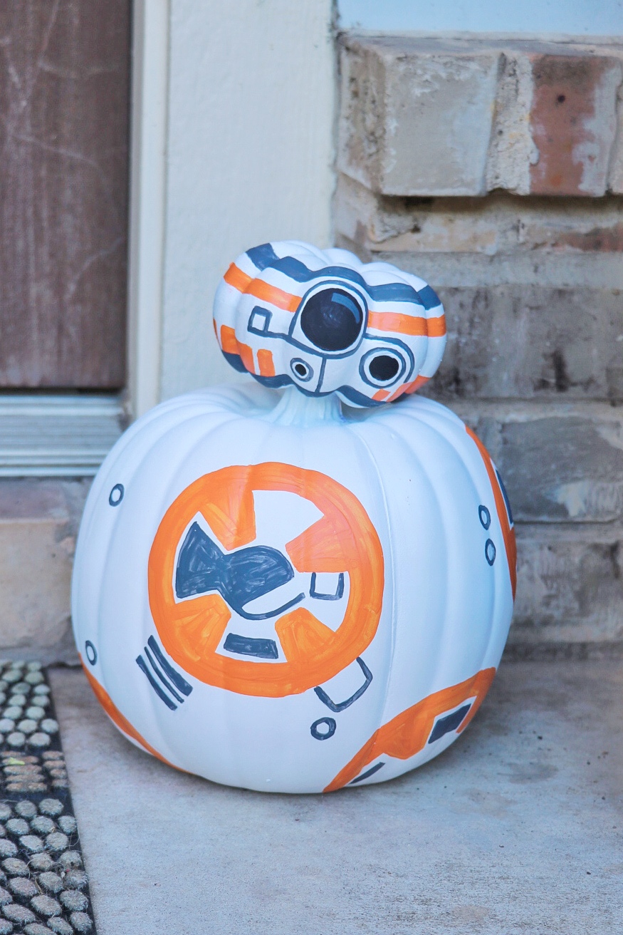 Star Wars Halloween ideas: How to make a BB-8 pumpkin