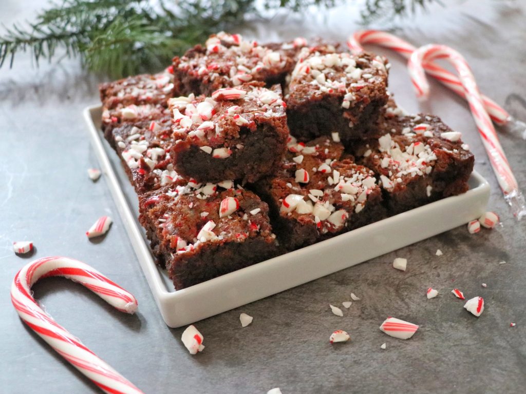 peppermint brownies (candy cane topped brownies)