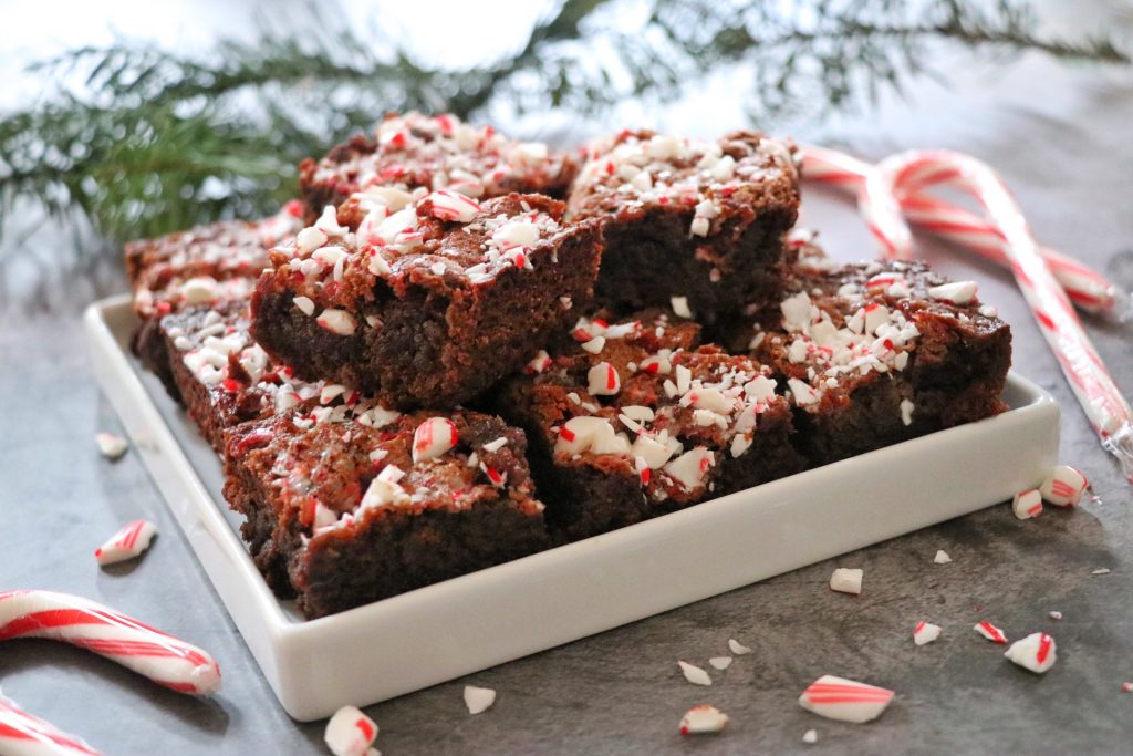 peppermint brownies (candy cane topped brownies)