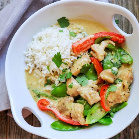 Instant Pot Thai Green Curry Chicken recipe by Fab Everyday