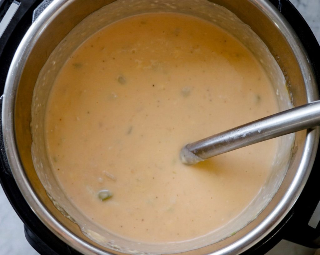 Easy Instant Pot Cheesy Potato Soup
