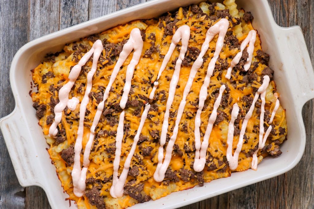 how to make a cheeseburger casserole with french fries