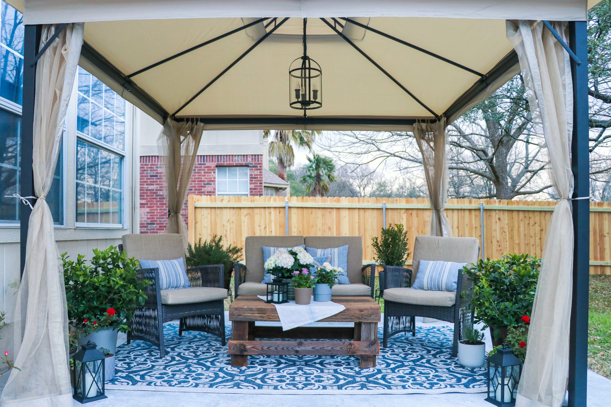 French country-inspired budget patio makeover - Fab Everyday