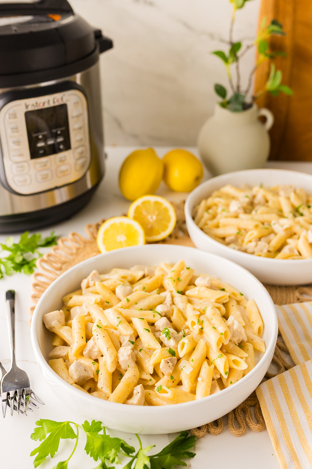 Instant Pot Lemon Chicken Pasta