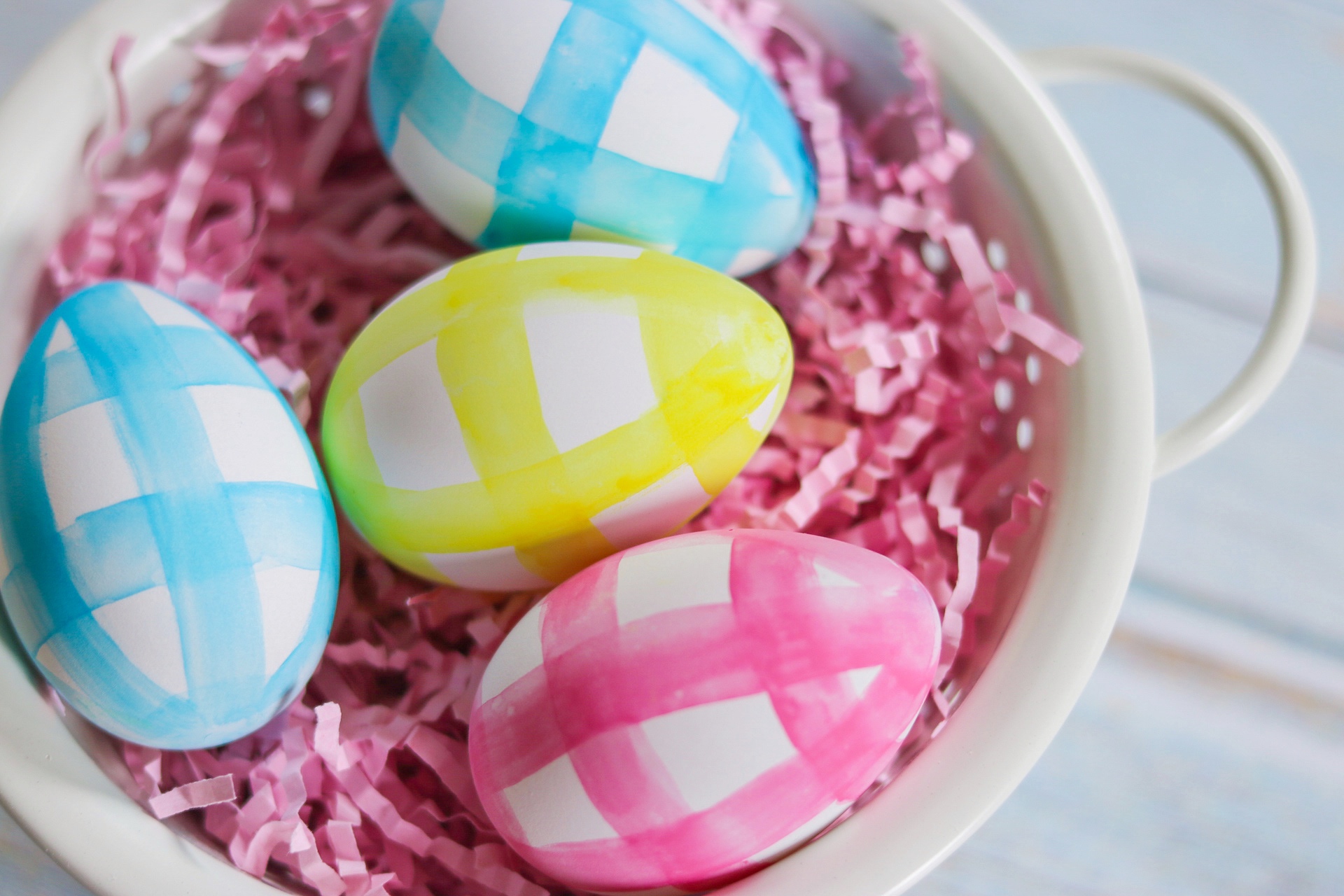 the prettiest easter eggs decorations: watercolor gingham easter eggs