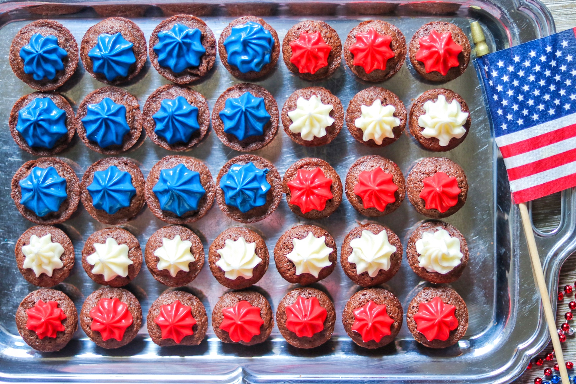 patriotic brownie bites (mini brownie bites recipe for the fourth of july)